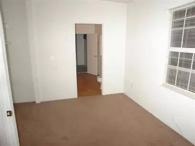 319 N Shasta St, Willows, CA 95988 photo 4