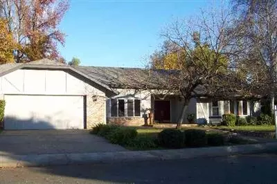828 Carrgrove Ct, Chico, CA 95926 photo 1