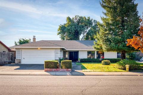 708 Meadow Way, Manteca, CA 95336 photo 1