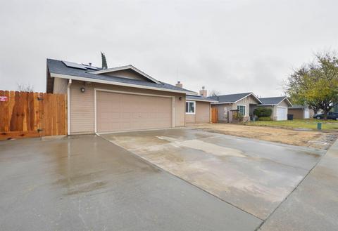 1025 Lee Ave, Gustine, CA 95322 photo 2