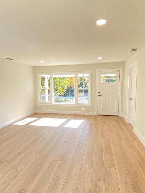 6231 Sutter Ave, Carmichael, CA 95608 photo 17