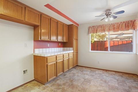 1060 Colonial Ct, Tracy, CA 95376 photo 17