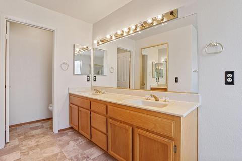 1060 Colonial Ct, Tracy, CA 95376 photo 28