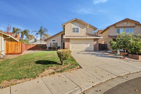 1060 Colonial Ct, Tracy, CA 95376 photo 1