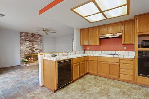 1060 Colonial Ct, Tracy, CA 95376 photo 15