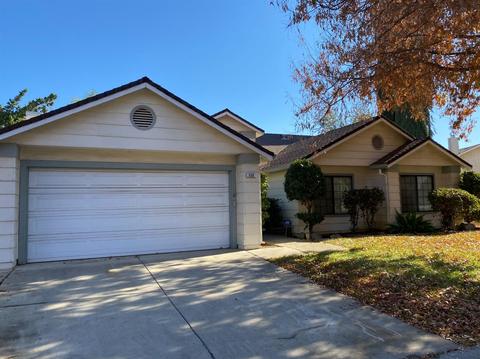 536 Klopping Ct, Patterson, CA 95363 photo 2