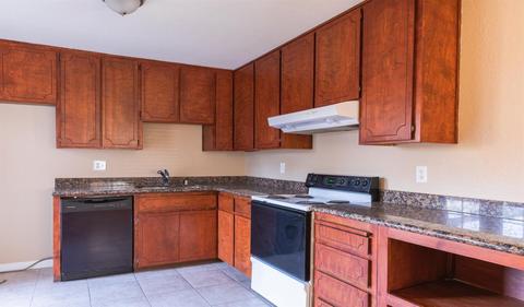 1405 Cypress Dr, Tracy, CA 95376 photo 5