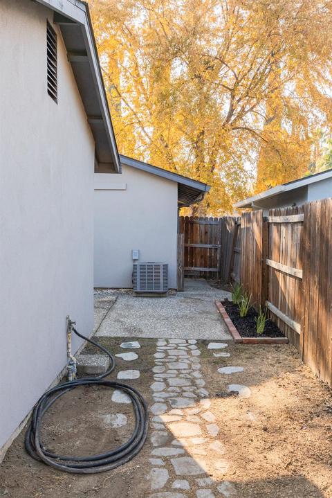 1405 Cypress Dr, Tracy, CA 95376 photo 14