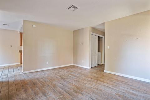 4000 Elmo Loop #D, Modesto, CA 95356 photo 10