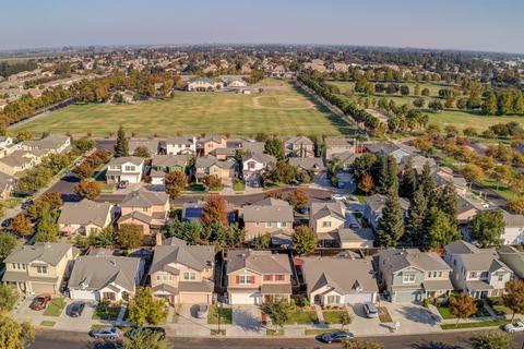 4216 Seranade Dr, Turlock, CA 95382 photo 26