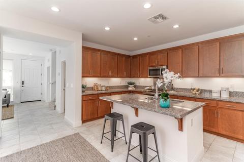 3206 Albany Ter, Davis, CA 95618 photo 12