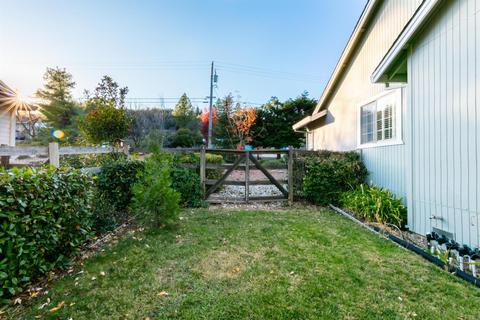 1582 American River Trl, Cool, CA 95614 photo 36