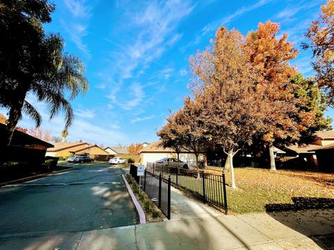 4038 Elmo Loop, Modesto, CA 95356 photo 2