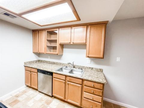 4038 Elmo Loop, Modesto, CA 95356 photo 11
