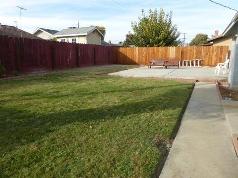 411 Sherwood Dr, Gustine, CA 95322 photo 5