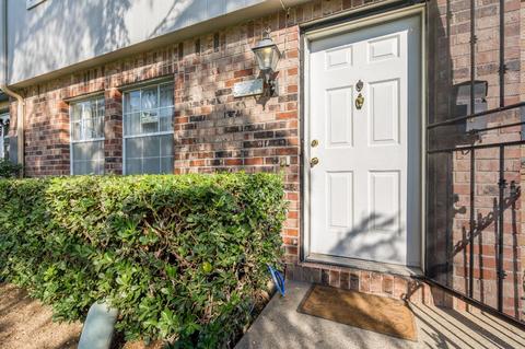 5251 Gibbons Dr, Carmichael, CA 95608 photo 4