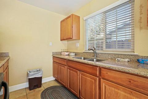 1128 Mathia Dr, Modesto, CA 95351 photo 26
