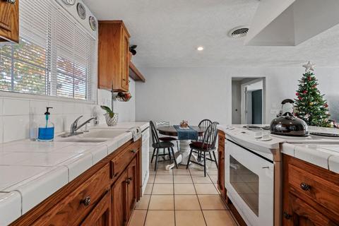 1244 Melrose Ave, Modesto, CA 95350 photo 31