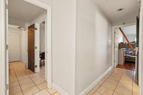 1244 Melrose Ave, Modesto, CA 95350 photo 21