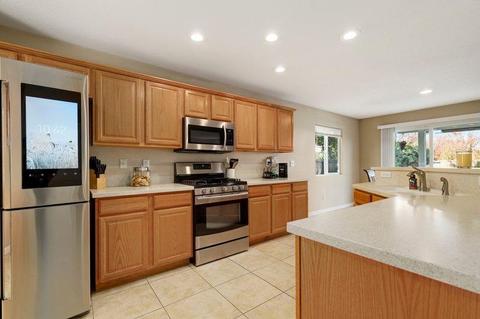 4294 Castleton Cir, Mather, CA 95655 photo 12