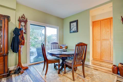 688 Anna, Ripon, CA 95366 photo 6