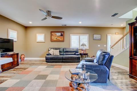 688 Anna, Ripon, CA 95366 photo 4