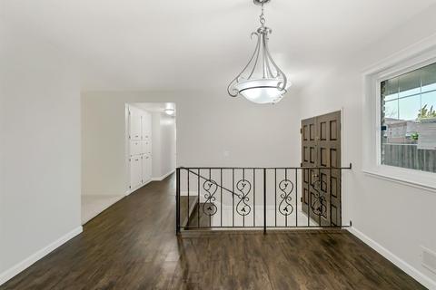 4750 Liesel Ct, Carmichael, CA 95608 photo 9