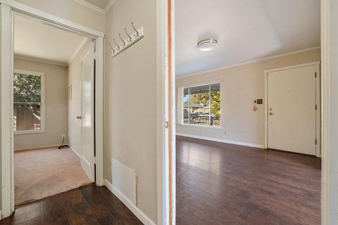 386 W 21st St, Tracy, CA 95376 photo 12
