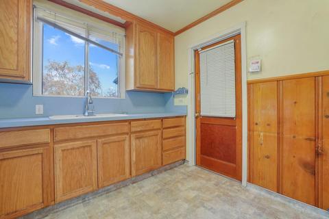 386 W 21st St, Tracy, CA 95376 photo 10