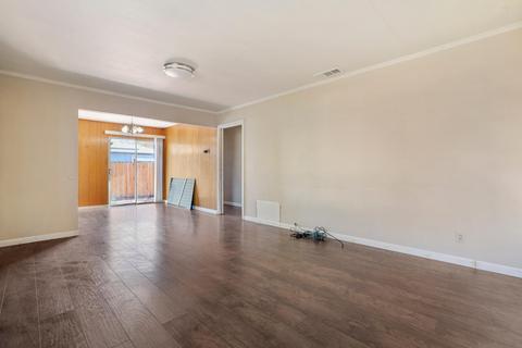 386 W 21st St, Tracy, CA 95376 photo 6