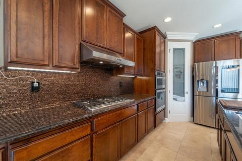 2440 Kaslin Dr, Modesto, CA 95355 photo 15