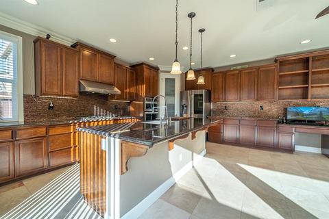 2440 Kaslin Dr, Modesto, CA 95355 photo 17