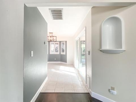 1712 Pinecrest Ln, Modesto, CA 95355 photo 9