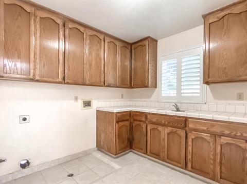 1712 Pinecrest Ln, Modesto, CA 95355 photo 18