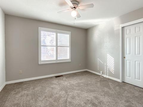 1712 Pinecrest Ln, Modesto, CA 95355 photo 28