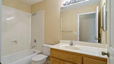 572 Robert Gabriel Ct, Tracy, CA 95377 photo 22