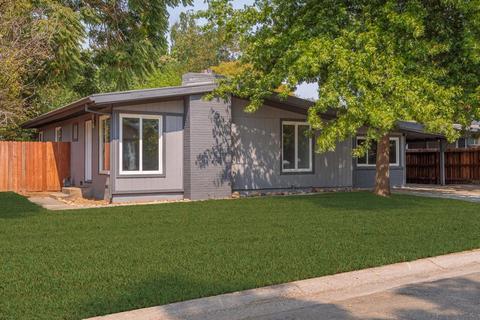4821 Saint Lynn Ln, Carmichael, CA 95608 photo 2