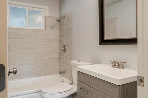 4821 Saint Lynn Ln, Carmichael, CA 95608 photo 10