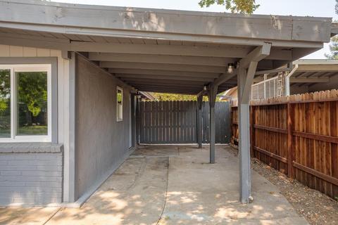 4821 Saint Lynn Ln, Carmichael, CA 95608 photo 16
