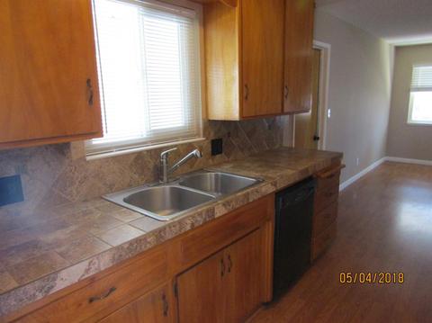 1427 Verde Dr, Gustine, CA 95322 photo 2