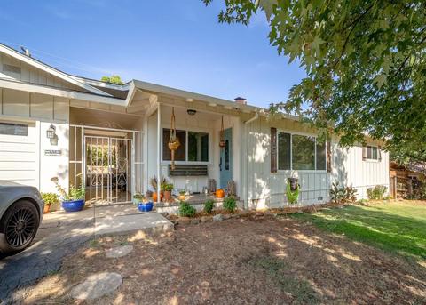 20376 Eureka Dr, Sonora, CA 95370 photo 1