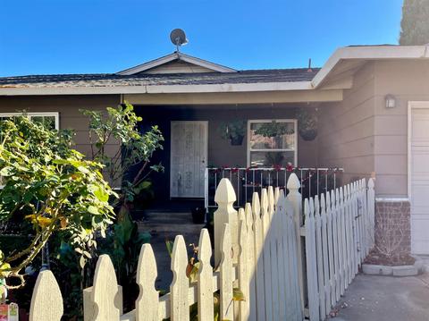 3200 Wilmer Ct, Modesto, CA 95350 photo 3
