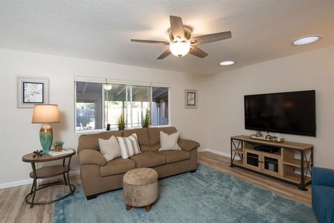 925 Montmartre Dr, Modesto, CA 95355 photo 5
