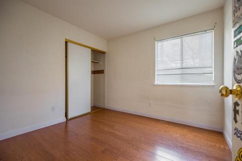 16240 Williamstowne Dr, Lathrop, CA 95330 photo 17