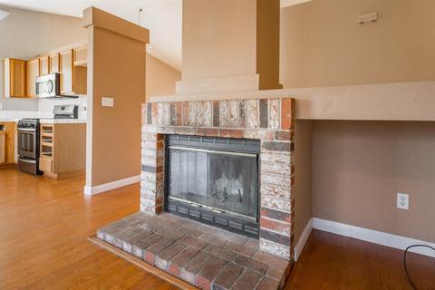 16240 Williamstowne Dr, Lathrop, CA 95330 photo 10