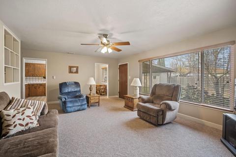 831 Cardinal St, Lodi, CA 95240 photo 7