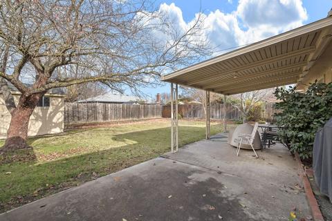 831 Cardinal St, Lodi, CA 95240 photo 26