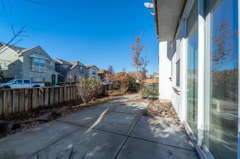 2828 Crested Bobwhite St, Modesto, CA 95355 photo 7