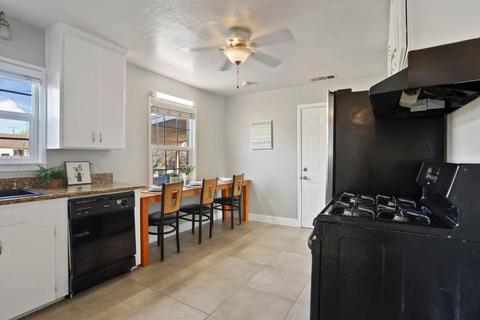 657 Pine St, Manteca, CA 95336 photo 14