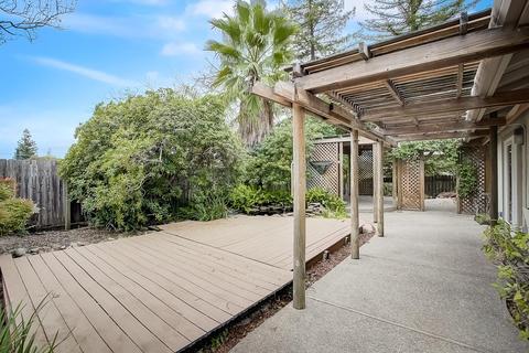 2416 Pinnacles Dr, Rocklin, CA 95677 photo 6
